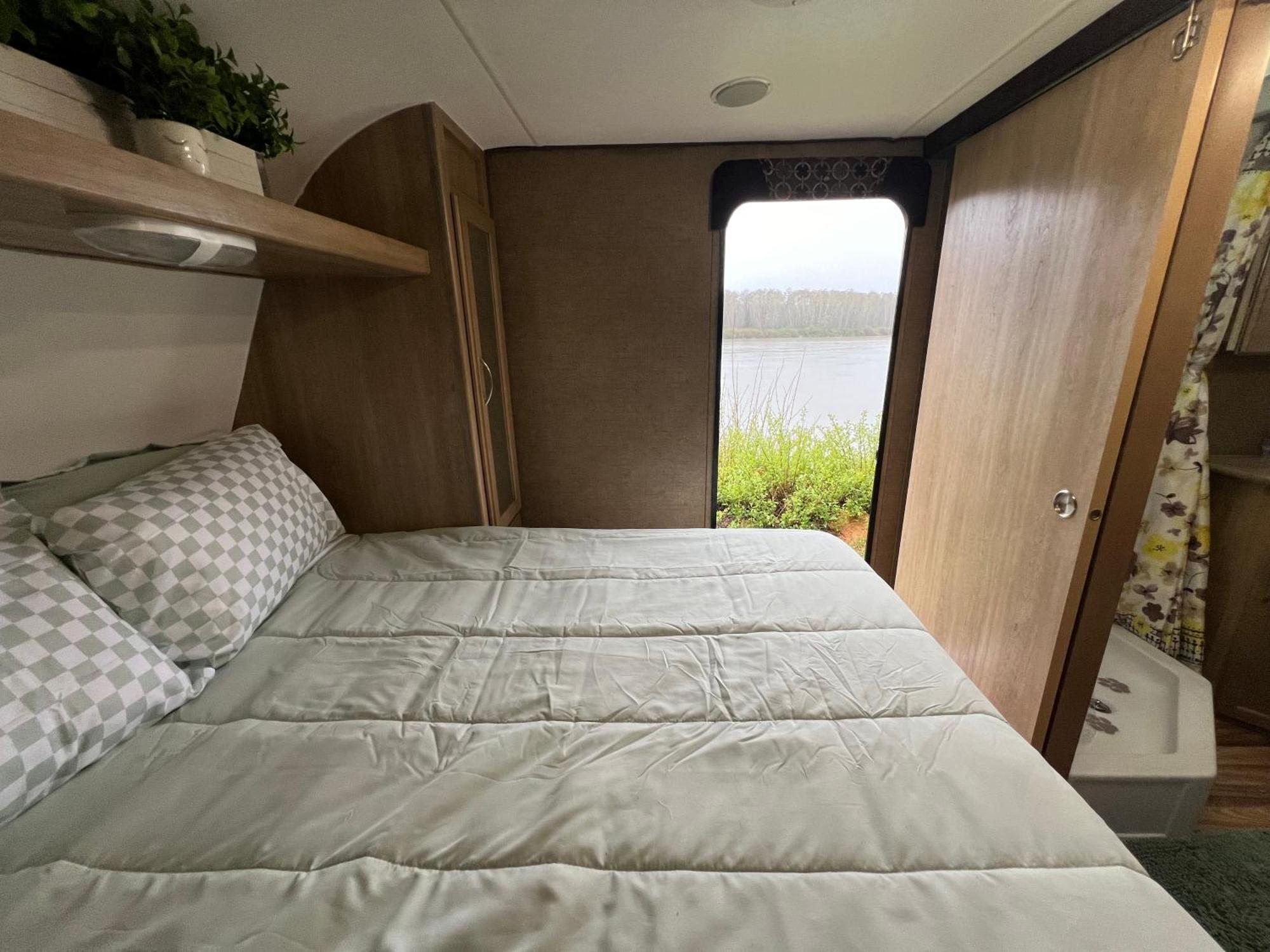 Surfside Glamping Camper Hotel Klamath Kültér fotó