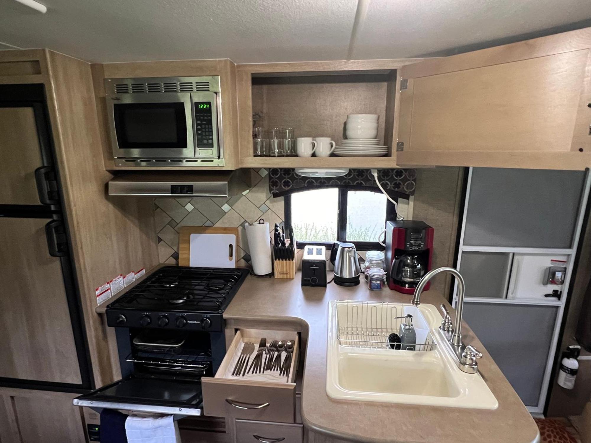 Surfside Glamping Camper Hotel Klamath Kültér fotó